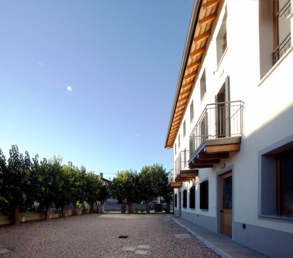 Agriturismo Mestroni Bressa Exteriör bild