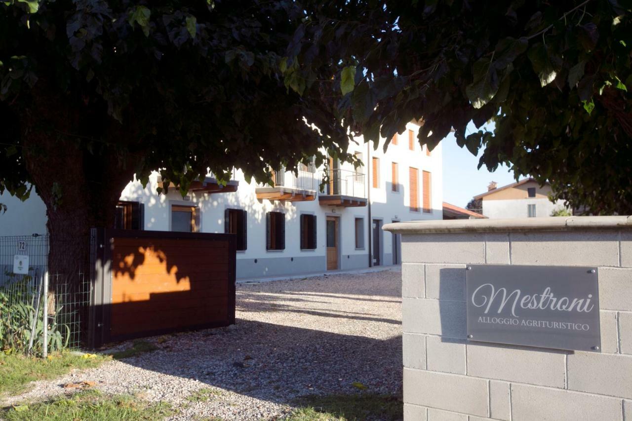 Agriturismo Mestroni Bressa Exteriör bild